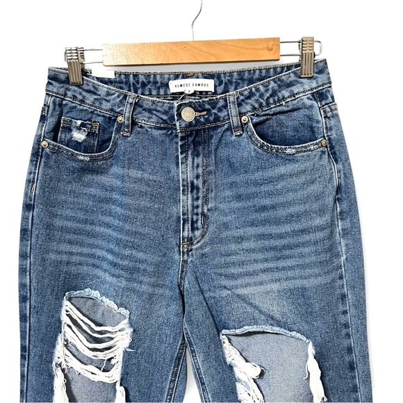 Almost Famous Ripped Denim Jeans - Picture 2 of 9